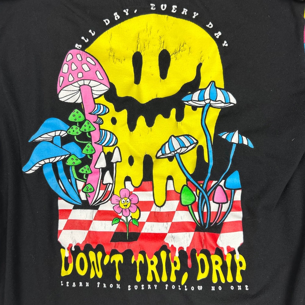 Fresh Laundry Mens Dont Trip Drip Mushroom Smiley‎ Colorblock Sleeve T-Shirt L - Picture 9 of 12